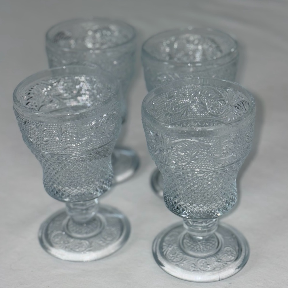 Clear Pressed Glass Goblets - Set of 4 - Picture 5 of 5